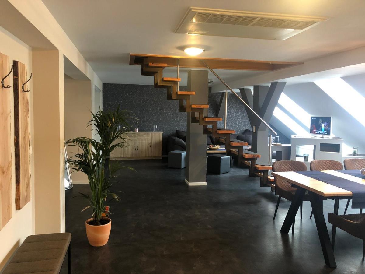 Ferienwohnung Zum Deutschen Hause リュベナウ エクステリア 写真
